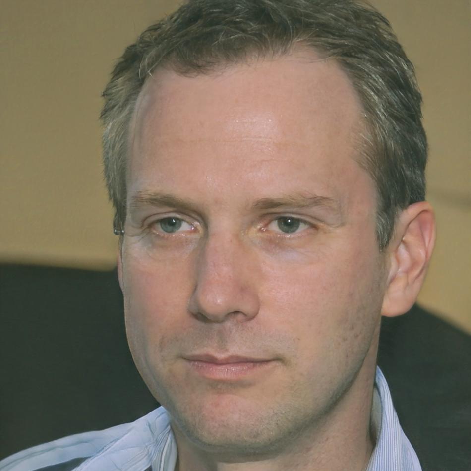 Portrait de Bastien Leclerc, conseiller financier senior